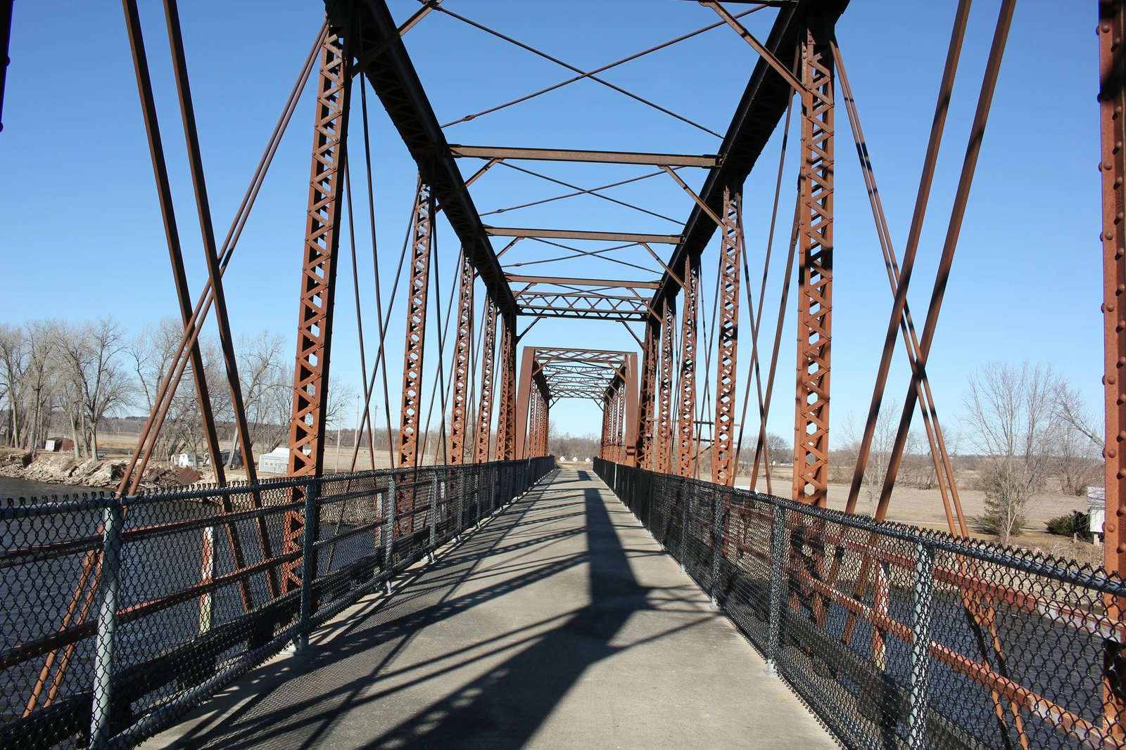 Inside north span